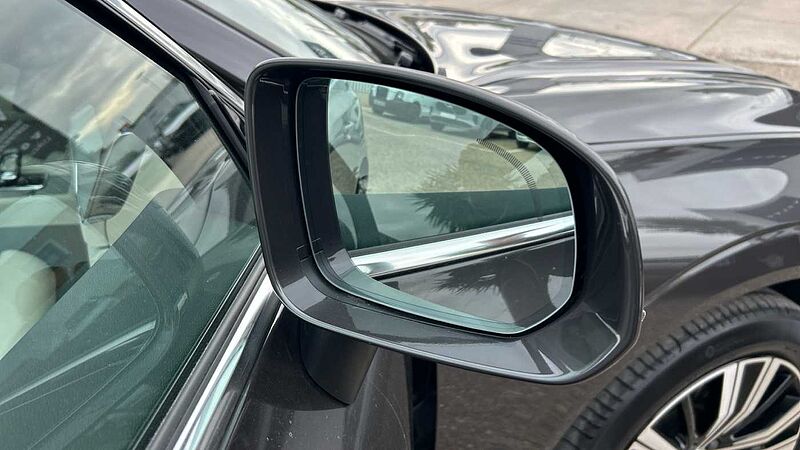 Volvo XC60 2.0 T6 RECHARGE PLUS BRIGHT AUTO 4WD 350 5P