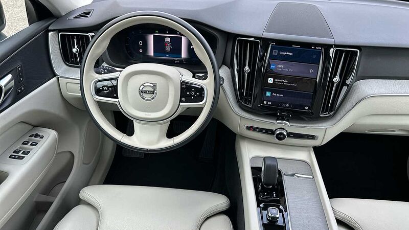 Volvo XC60 2.0 T6 RECHARGE PLUS BRIGHT AUTO 4WD 350 5P