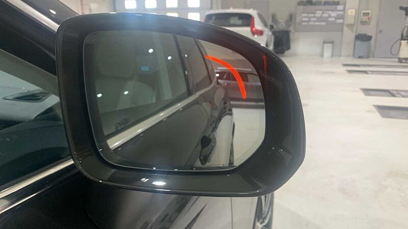 Volvo XC60 2.0 D4 INSCRIPTION AUTO 4WD 190 5P