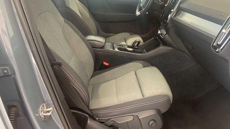 Volvo XC40 1.5 T2 CORE AUTO 129 5P