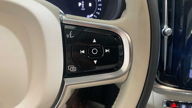 Volvo S90 2.0 B4 P INSCRIPTION AUTO 197 4P