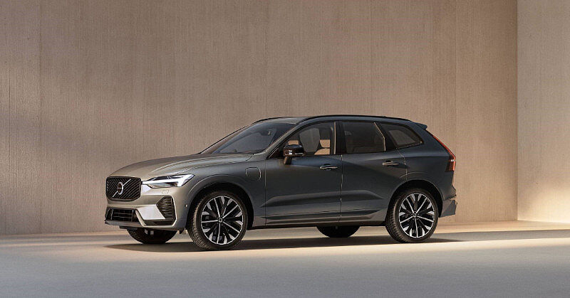 Volvo XC60 B5 desde 43.600&euro; o desde 250&euro;/mes*